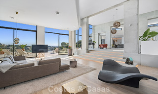 Villa de lujo avanzada con vistas panorámicas al mar en venta en las colinas de Marbella - Benahavís 798952 