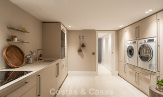 Villa de lujo en estilo arquitectónico mediterráneo contemporáneo en venta en una urbanización cerrada en Marbella - Benahavís 799059 