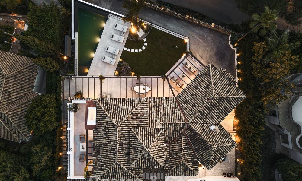 Villa de lujo en estilo arquitectónico mediterráneo contemporáneo en venta en una urbanización cerrada en Marbella - Benahavís 799062