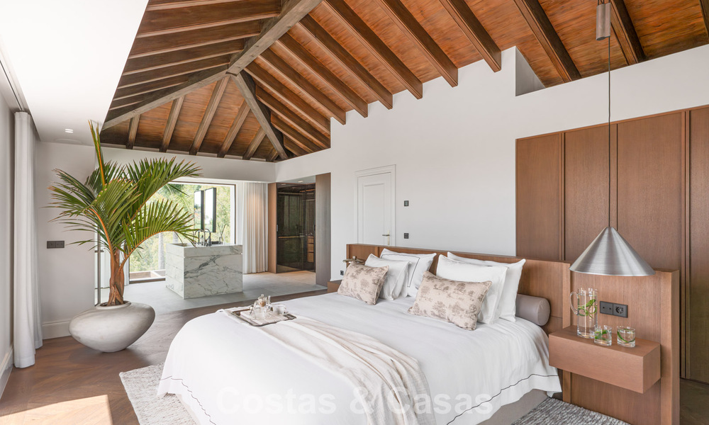 Villa de lujo en estilo arquitectónico mediterráneo contemporáneo en venta en una urbanización cerrada en Marbella - Benahavís 799074