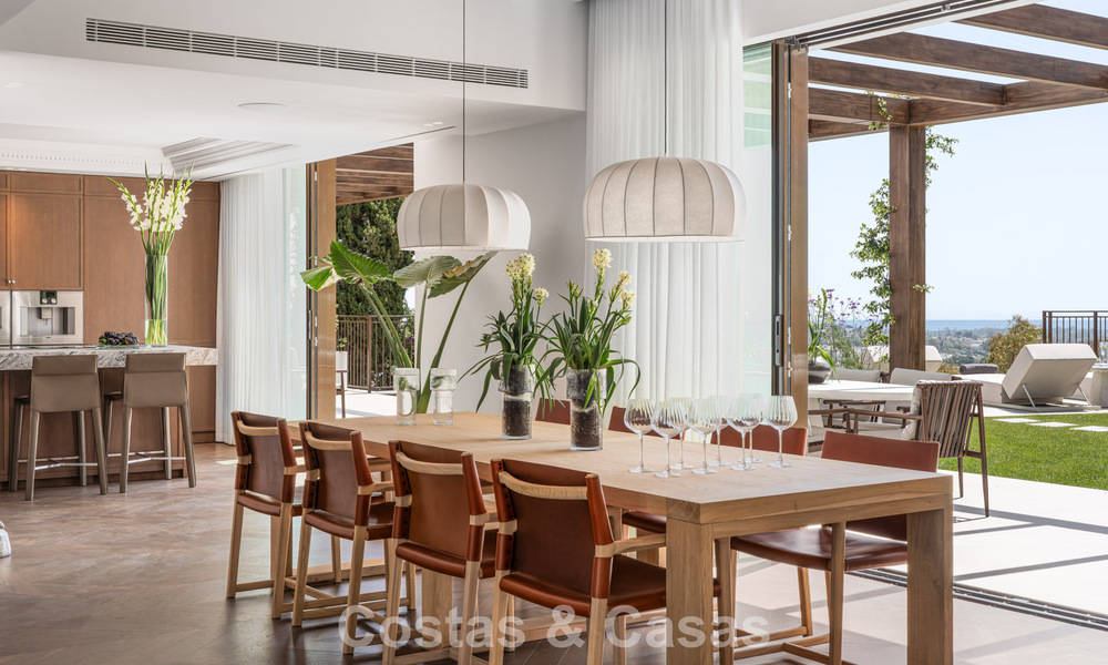 Villa de lujo en estilo arquitectónico mediterráneo contemporáneo en venta en una urbanización cerrada en Marbella - Benahavís 799086