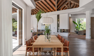 Villa de lujo en estilo arquitectónico mediterráneo contemporáneo en venta en una urbanización cerrada en Marbella - Benahavís 799088 