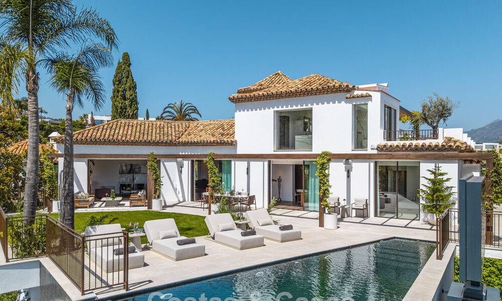 Villa de lujo en estilo arquitectónico mediterráneo contemporáneo en venta en una urbanización cerrada en Marbella - Benahavís 799092