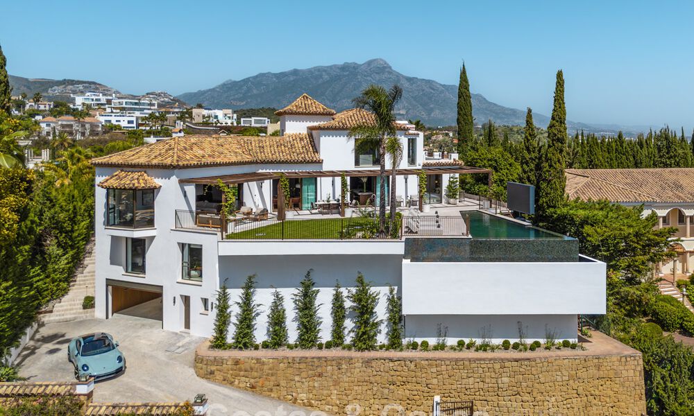 Villa de lujo en estilo arquitectónico mediterráneo contemporáneo en venta en una urbanización cerrada en Marbella - Benahavís 799094