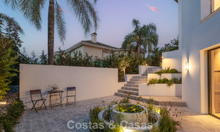 Villa de lujo en estilo arquitectónico mediterráneo contemporáneo en venta en una urbanización cerrada en Marbella - Benahavís 799096 