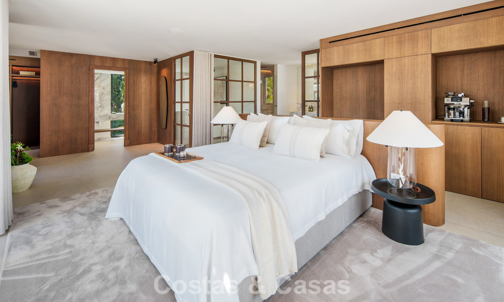 Villa mediterránea contemporánea llave en mano en venta, junto al campo de golf Las Brisas en Nueva Andalucía, Marbella 799110