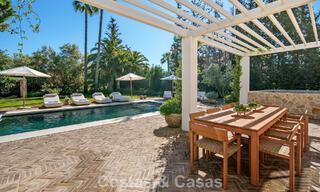 Villa mediterránea contemporánea llave en mano en venta, junto al campo de golf Las Brisas en Nueva Andalucía, Marbella 799122 