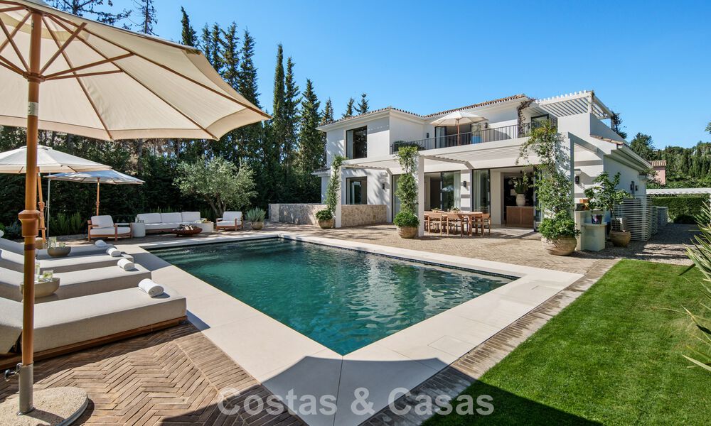 Villa mediterránea contemporánea llave en mano en venta, junto al campo de golf Las Brisas en Nueva Andalucía, Marbella 799127