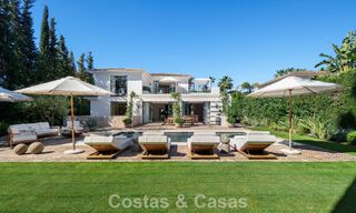 Villa mediterránea contemporánea llave en mano en venta, junto al campo de golf Las Brisas en Nueva Andalucía, Marbella 799128 