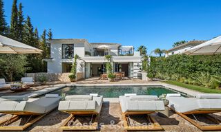 Villa mediterránea contemporánea llave en mano en venta, junto al campo de golf Las Brisas en Nueva Andalucía, Marbella 799129 