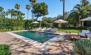Villa mediterránea contemporánea llave en mano en venta, junto al campo de golf Las Brisas en Nueva Andalucía, Marbella 799130 