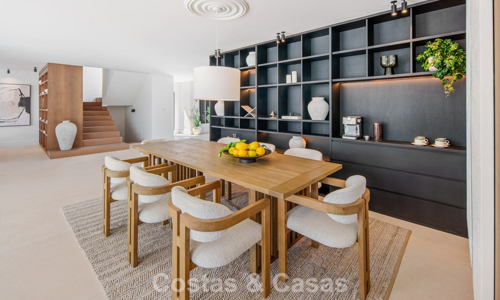 Villa mediterránea contemporánea llave en mano en venta, junto al campo de golf Las Brisas en Nueva Andalucía, Marbella 799132