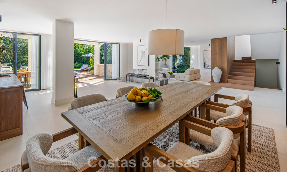 Villa mediterránea contemporánea llave en mano en venta, junto al campo de golf Las Brisas en Nueva Andalucía, Marbella 799133