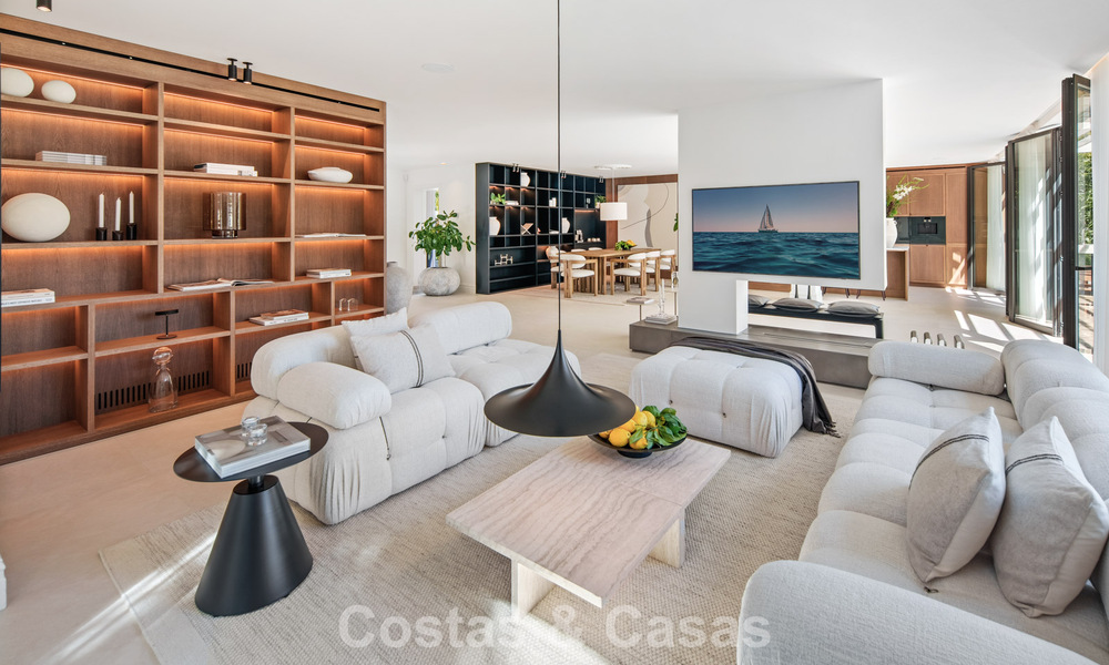 Villa mediterránea contemporánea llave en mano en venta, junto al campo de golf Las Brisas en Nueva Andalucía, Marbella 799141