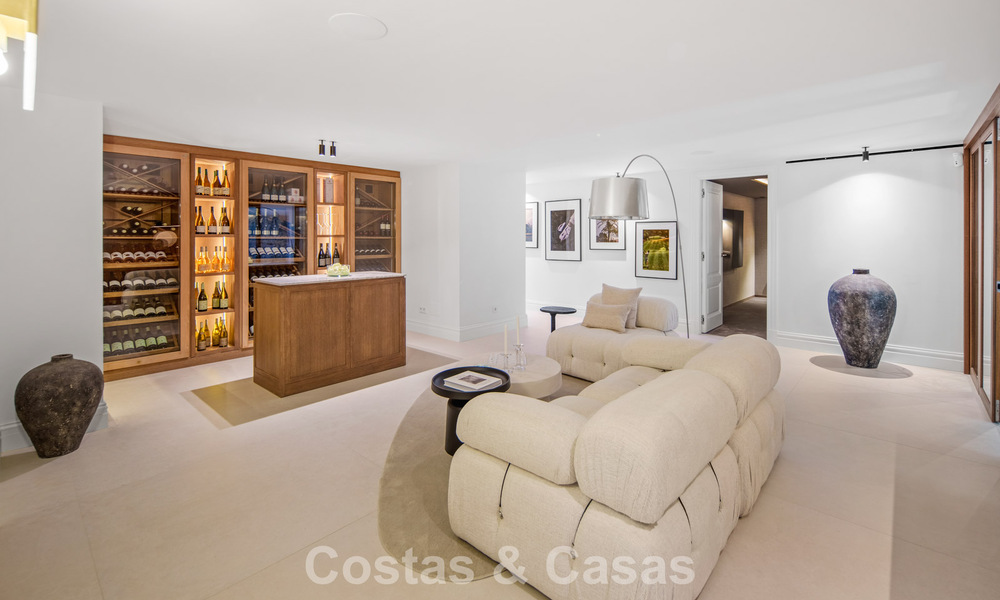 Villa mediterránea contemporánea llave en mano en venta, junto al campo de golf Las Brisas en Nueva Andalucía, Marbella 799150
