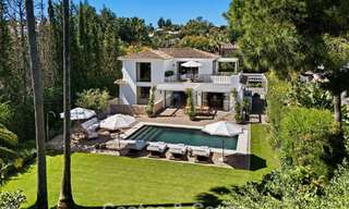 Villa mediterránea contemporánea llave en mano en venta, junto al campo de golf Las Brisas en Nueva Andalucía, Marbella 799182 