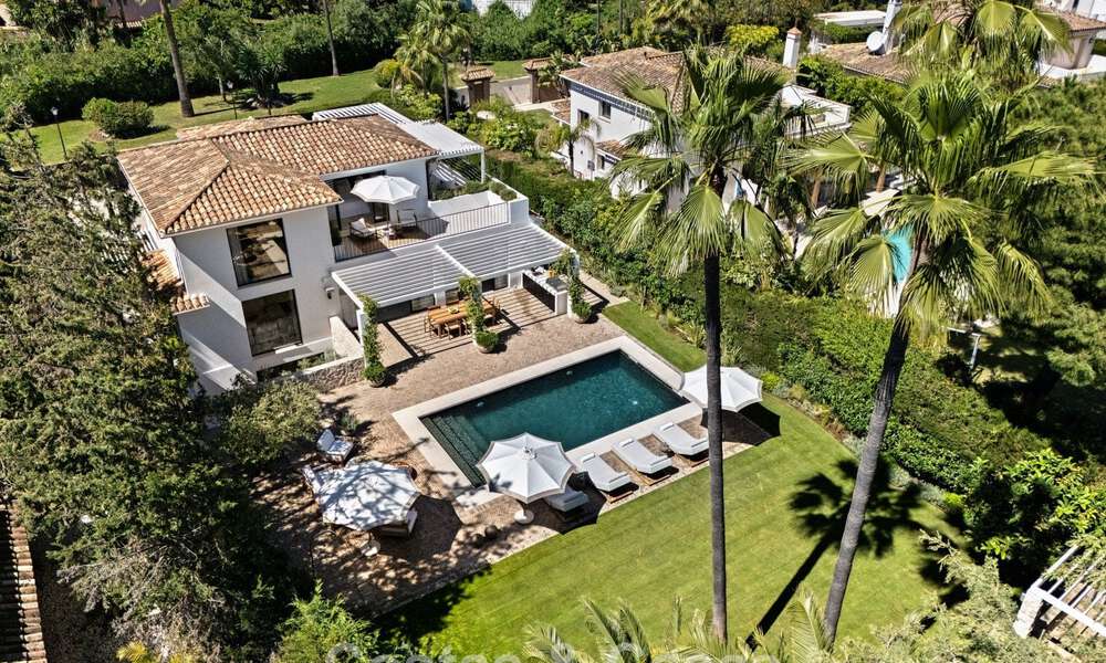 Villa mediterránea contemporánea llave en mano en venta, junto al campo de golf Las Brisas en Nueva Andalucía, Marbella 799183