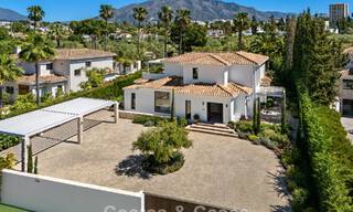 Villa mediterránea contemporánea llave en mano en venta, junto al campo de golf Las Brisas en Nueva Andalucía, Marbella 799184 