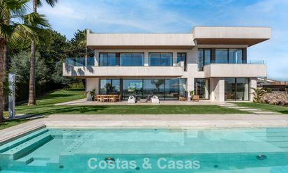 Moderna villa de lujo con impresionantes vistas al mar en venta cerca de Málaga, Costa del Sol 799445