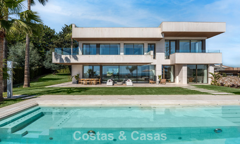 Moderna villa de lujo con impresionantes vistas al mar en venta cerca de Málaga, Costa del Sol 799445