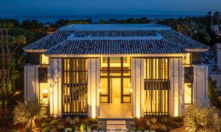 Nueva villa arquitectónica, moderna y de diseño, con impresionantes vistas al mar en venta en la Milla de Oro de Marbella 799289 