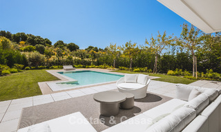Elegante villa contemporánea en venta en la new golden mile entre Marbella y Estepona 799480 