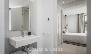 Elegante villa contemporánea en venta en la new golden mile entre Marbella y Estepona 799489 