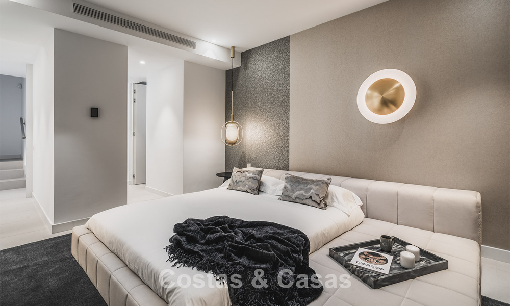 Elegante villa contemporánea en venta en la new golden mile entre Marbella y Estepona 799490