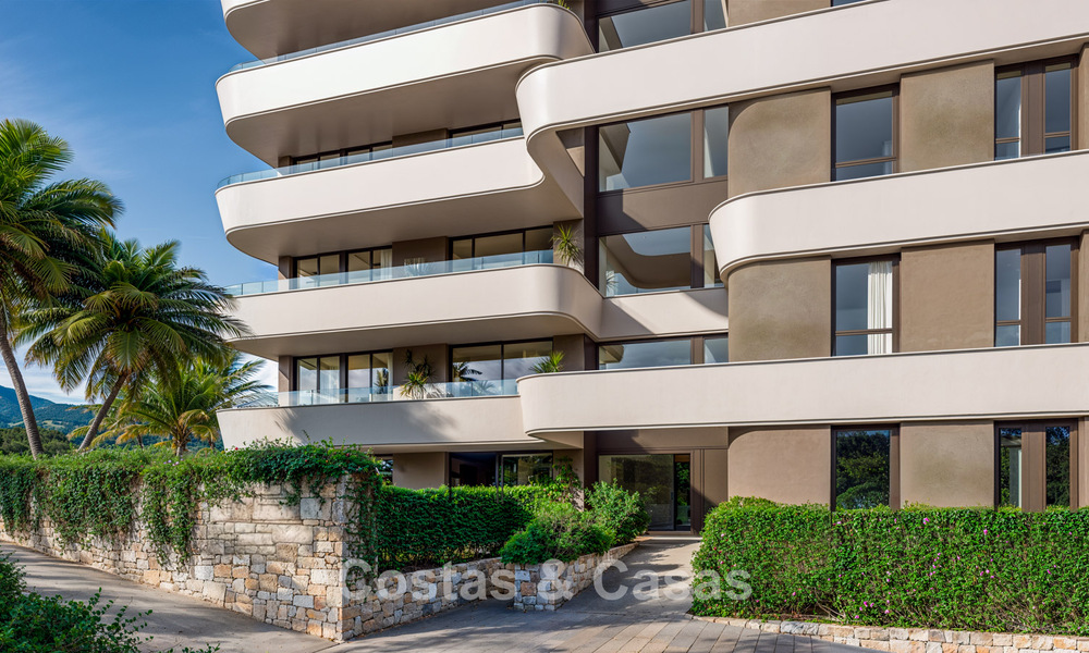 ¡Lanzamiento! Modernos apartamentos de obra nueva con vistas al mar en venta en el centro de Estepona 799532