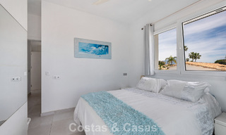 Villa mediterránea modernizada y lista para entrar a vivir en venta a pocos metros de la playa entre Marbella y Estepona 799617 