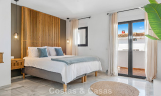 Villa en venta en Nueva Andalucía, Marbella, a poca distancia de la playa y cerca de Puerto Banús 799643 