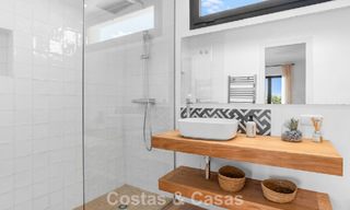 Villa en venta en Nueva Andalucía, Marbella, a poca distancia de la playa y cerca de Puerto Banús 799645 