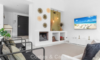Villa en venta en Nueva Andalucía, Marbella, a poca distancia de la playa y cerca de Puerto Banús 799657 