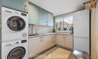 Apartamento reformado en primera línea de golf en venta cerca de los servicios en Guadalmina Alta y San Pedro, Marbella 799685 