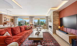Apartamento reformado en primera línea de golf en venta cerca de los servicios en Guadalmina Alta y San Pedro, Marbella 799711 