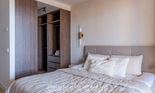 Apartamento modernizado con vistas al mar en venta a poca distancia de Puerto Banús y la playa en Nueva Andalucía, Marbella 799798 