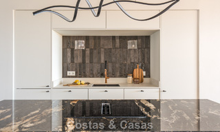 Apartamento modernizado con vistas al mar en venta a poca distancia de Puerto Banús y la playa en Nueva Andalucía, Marbella 799808 