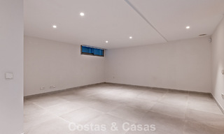 Casa pareada moderna en venta cerca de servicios en Guadalmina y del centro de San Pedro, Marbella 799890 