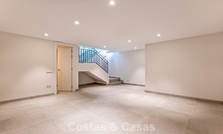 Casa pareada moderna en venta cerca de servicios en Guadalmina y del centro de San Pedro, Marbella 799891 