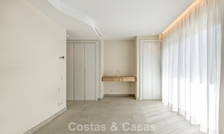 Casa pareada moderna en venta cerca de servicios en Guadalmina y del centro de San Pedro, Marbella 799896 