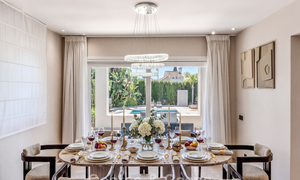 Lujosa villa con planta de entretenimiento en venta en Nueva Andalucía, Marbella 799975