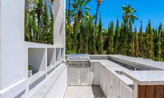 Lujosa villa con planta de entretenimiento en venta en Nueva Andalucía, Marbella 800019 