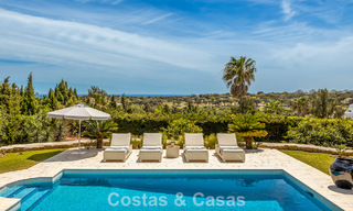 Preciosa villa andaluza contemporánea reformada con vistas panorámicas al mar en venta en Sotogrande, Costa del Sol 799879 