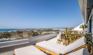Viviendas modernas de lujo listas para entrar a vivir en venta en un complejo de estilo resort en Fuengirola, Costa del Sol 799940 