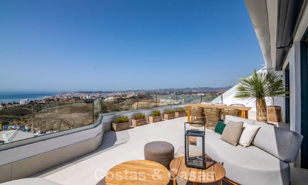 Viviendas modernas de lujo listas para entrar a vivir en venta en un complejo de estilo resort en Fuengirola, Costa del Sol 799941
