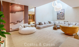 Villa contemporánea de diseño con vistas panorámicas en venta en el Valle del Golf de Nueva Andalucía, Marbella 800091 