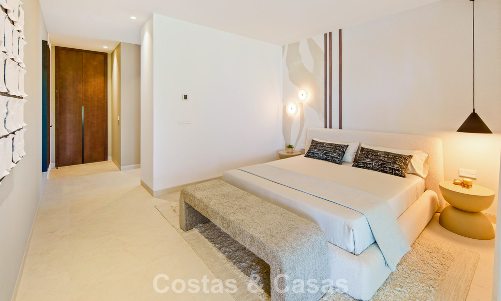 Villa contemporánea de diseño con vistas panorámicas en venta en el Valle del Golf de Nueva Andalucía, Marbella 800113