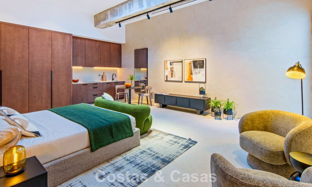 Villa contemporánea de diseño con vistas panorámicas en venta en el Valle del Golf de Nueva Andalucía, Marbella 800118