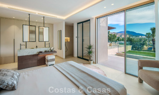 Villa contemporánea de diseño con vistas panorámicas en venta en el Valle del Golf de Nueva Andalucía, Marbella 800156 