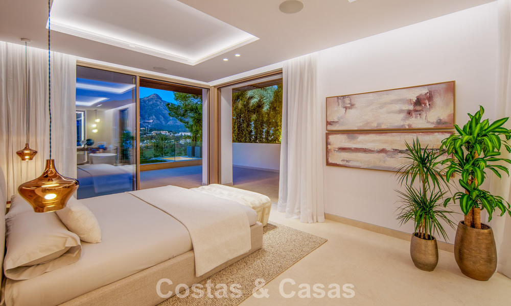 Villa contemporánea de diseño con vistas panorámicas en venta en el Valle del Golf de Nueva Andalucía, Marbella 800189